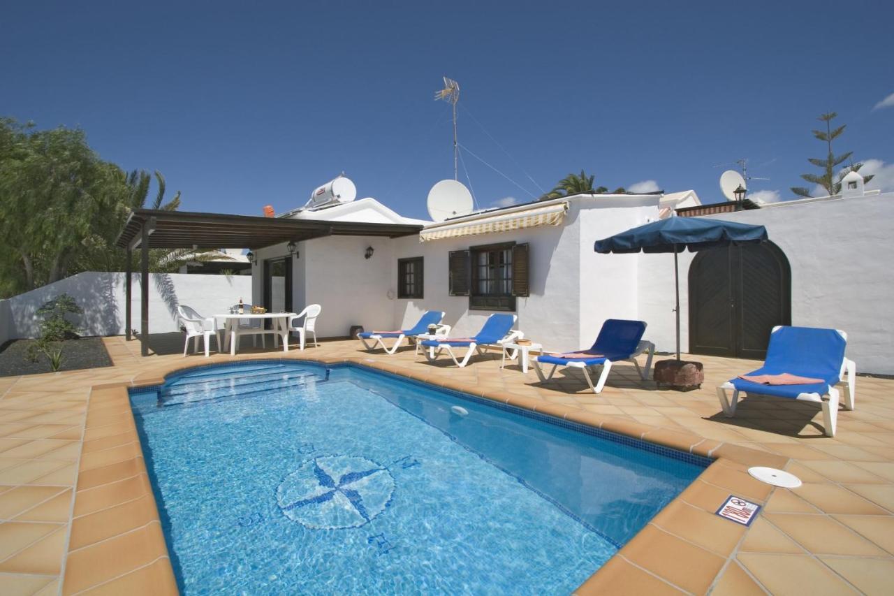 2 Bedroom Villa 'The Bungalow' With Private Heated Pool. بويرتو ذيل كارمين المظهر الخارجي الصورة