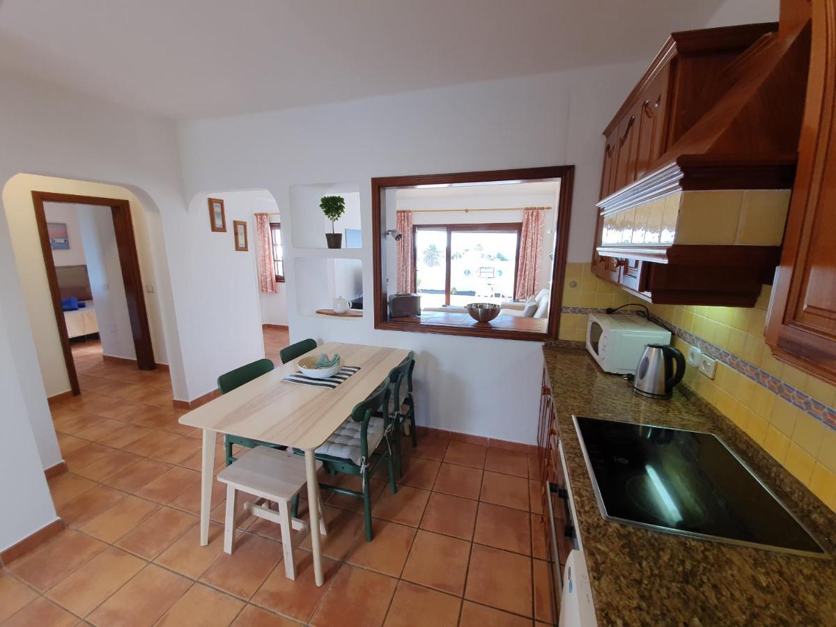 2 Bedroom Villa 'The Bungalow' With Private Heated Pool. بويرتو ذيل كارمين المظهر الخارجي الصورة